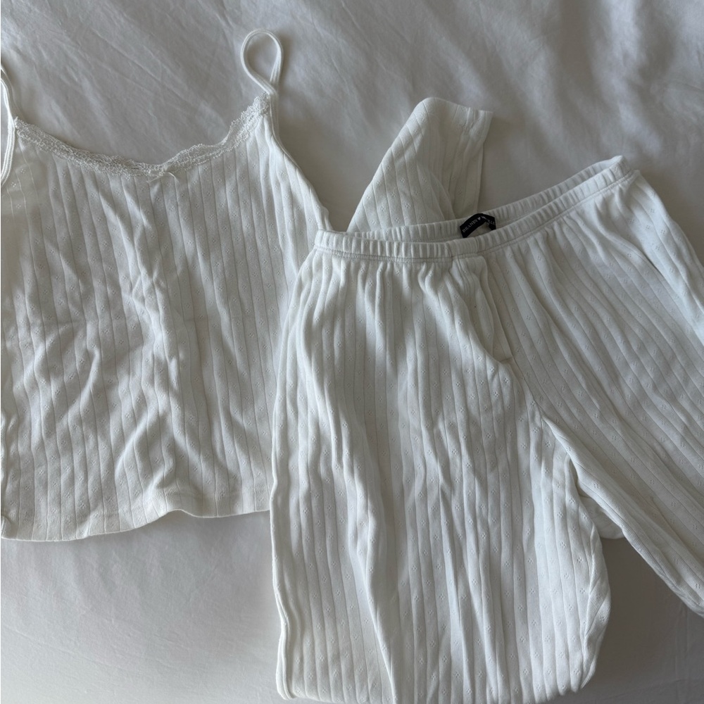 Brandy melville White Lace Trim pointelle Set